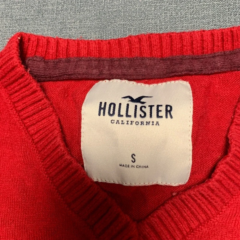 Hollister california sweater